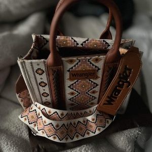 Wrangler Crossbody Bag
